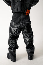 Load image into Gallery viewer, Capri Leather Pants
